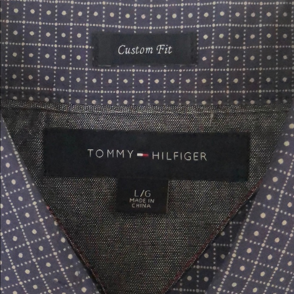 Tommy Hilfiger short sleeve shirt large - Picture 2 of 3